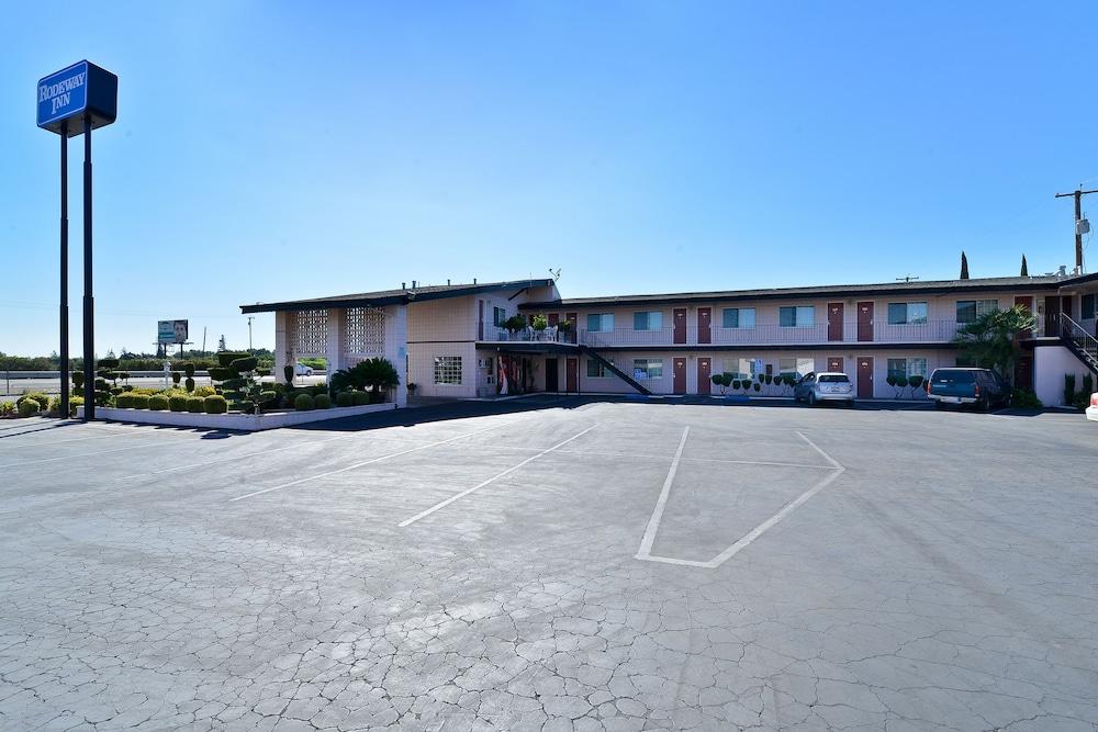 Rodeway Inn Near University-Gateway To Yosemite Merced Dış mekan fotoğraf