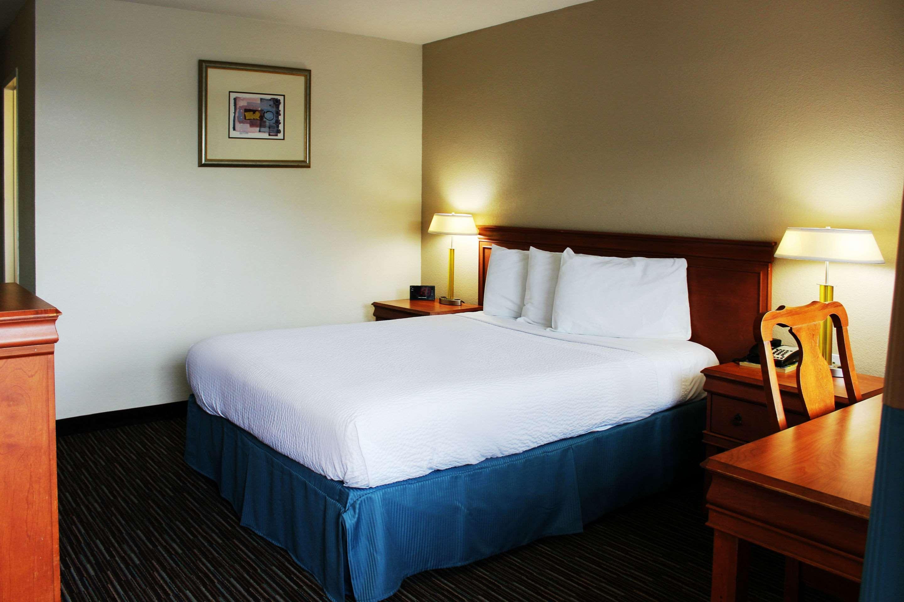 Rodeway Inn Near University-Gateway To Yosemite Merced Dış mekan fotoğraf